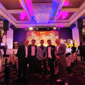 DVsion Fundamental Kenneth Chen group photo KL