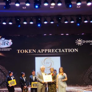 DVision Fundamental receive token appreciation at dinner night KL